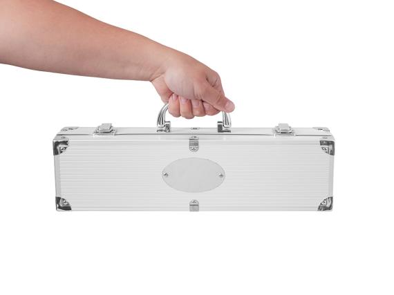 Набор для барбекю в кейсе: лопатка, щипцы, вилка «Salvy»